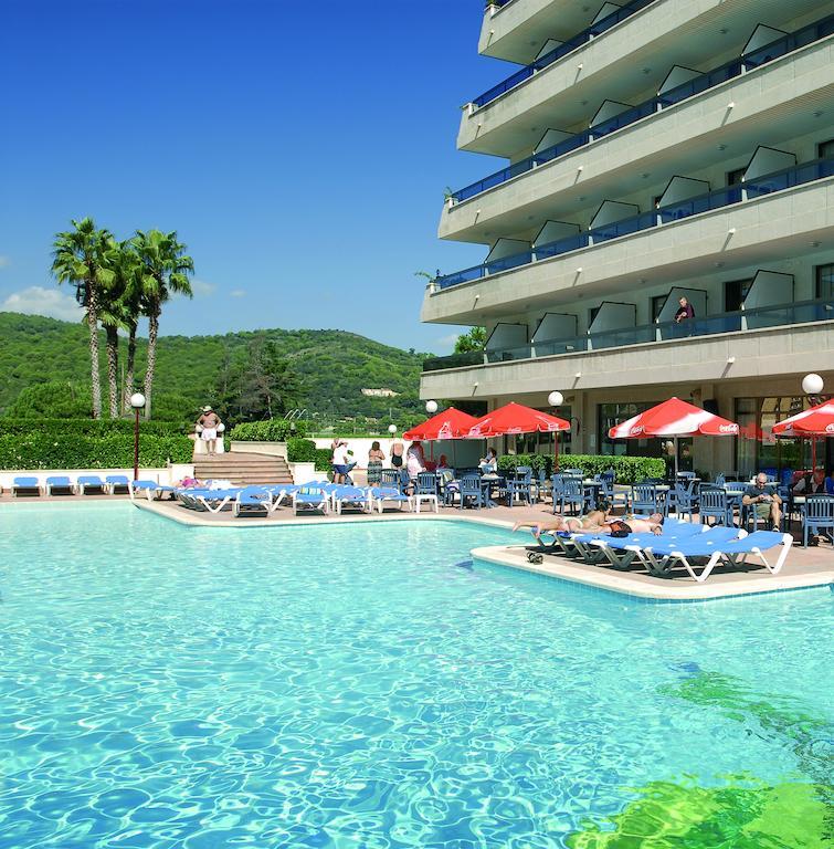 Hotel Tropic Park Malgrat de Mar Exterior foto